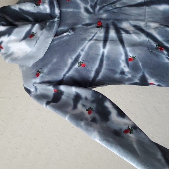 Eighty Eight brand medium tie dyed with roses hoodie men's unisex - Picture 8 of 10